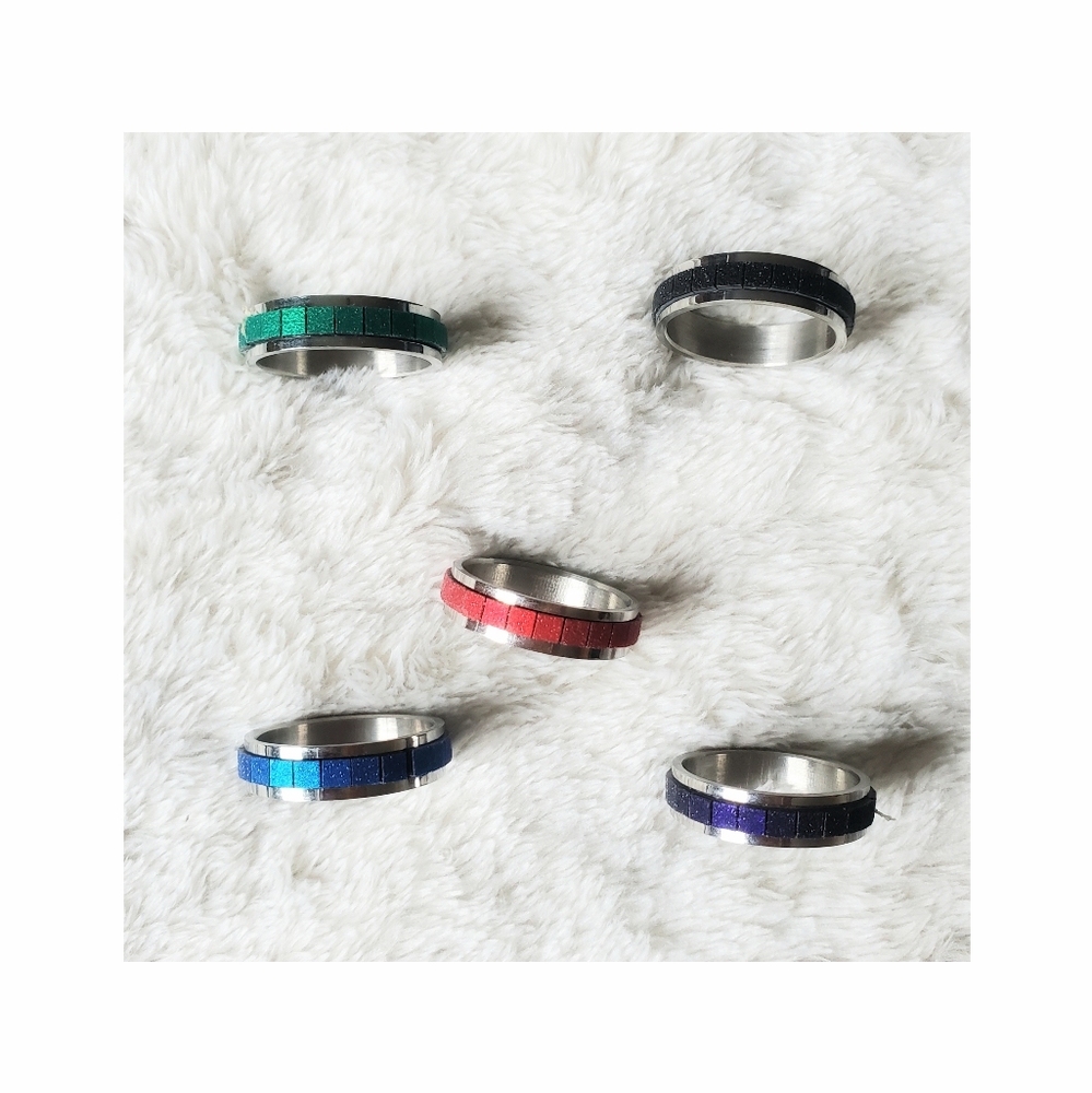 Lot of 5 steel colorful rings